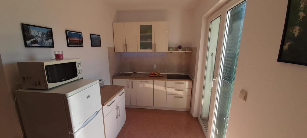 Apartments Vila Ana Seline Εξωτερικό φωτογραφία